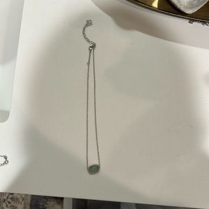 kendra scott sea foam green necklace